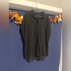 WILD FABLE oversized linen tshirt blouse M